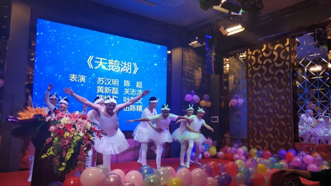 君临国际